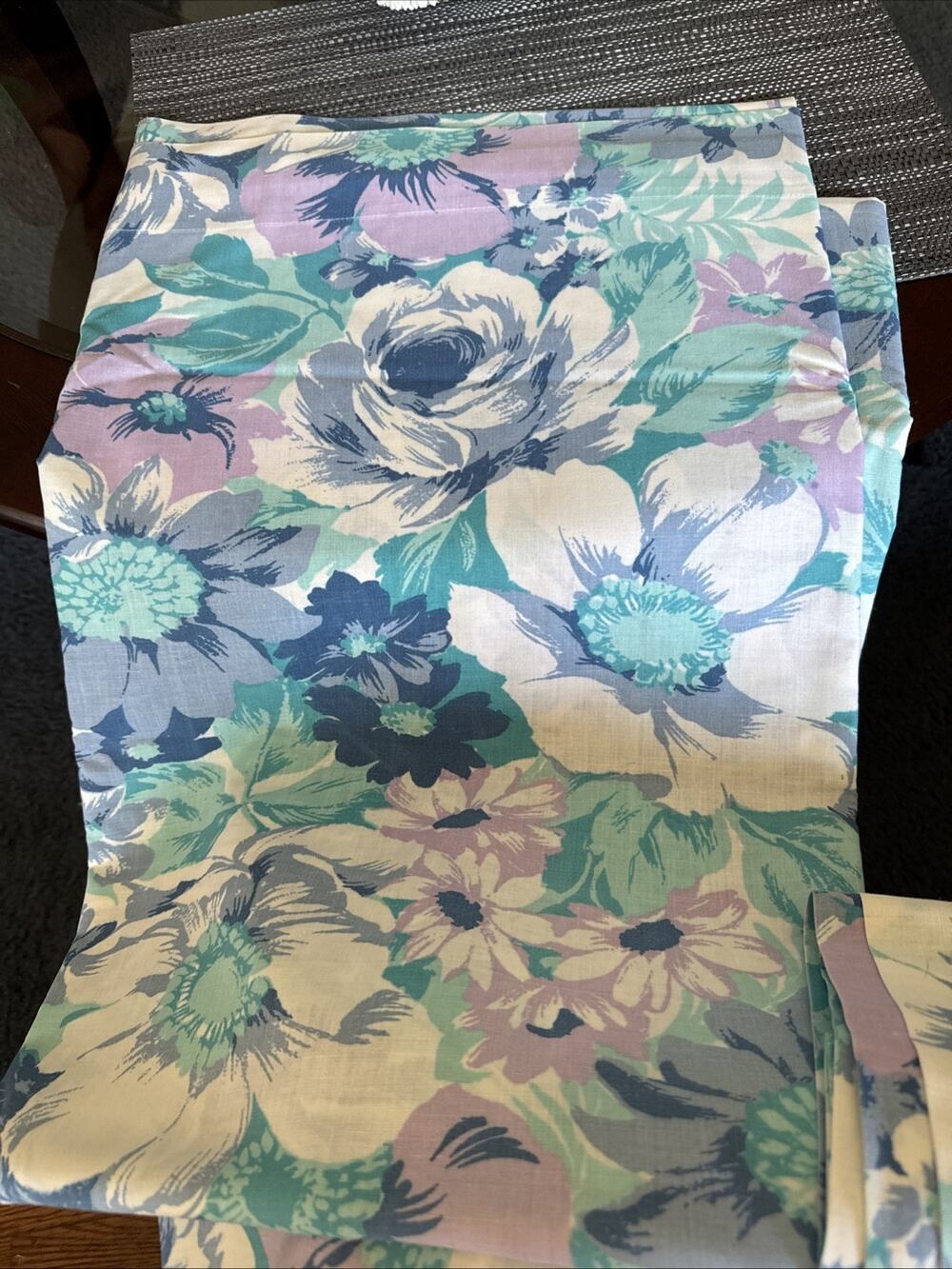 Thomaston American Mood No Iron Muslin Double Flat-Blue & Purple Flower Pattern